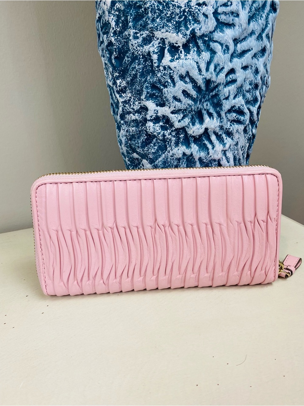 Coach Madison Pink Gathered All Leather Wallet - Picture 5 of 10